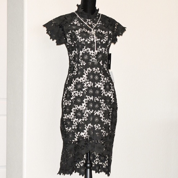 Lulus Dresses & Skirts - Lulu’s Black and Nude Bodycon Dress